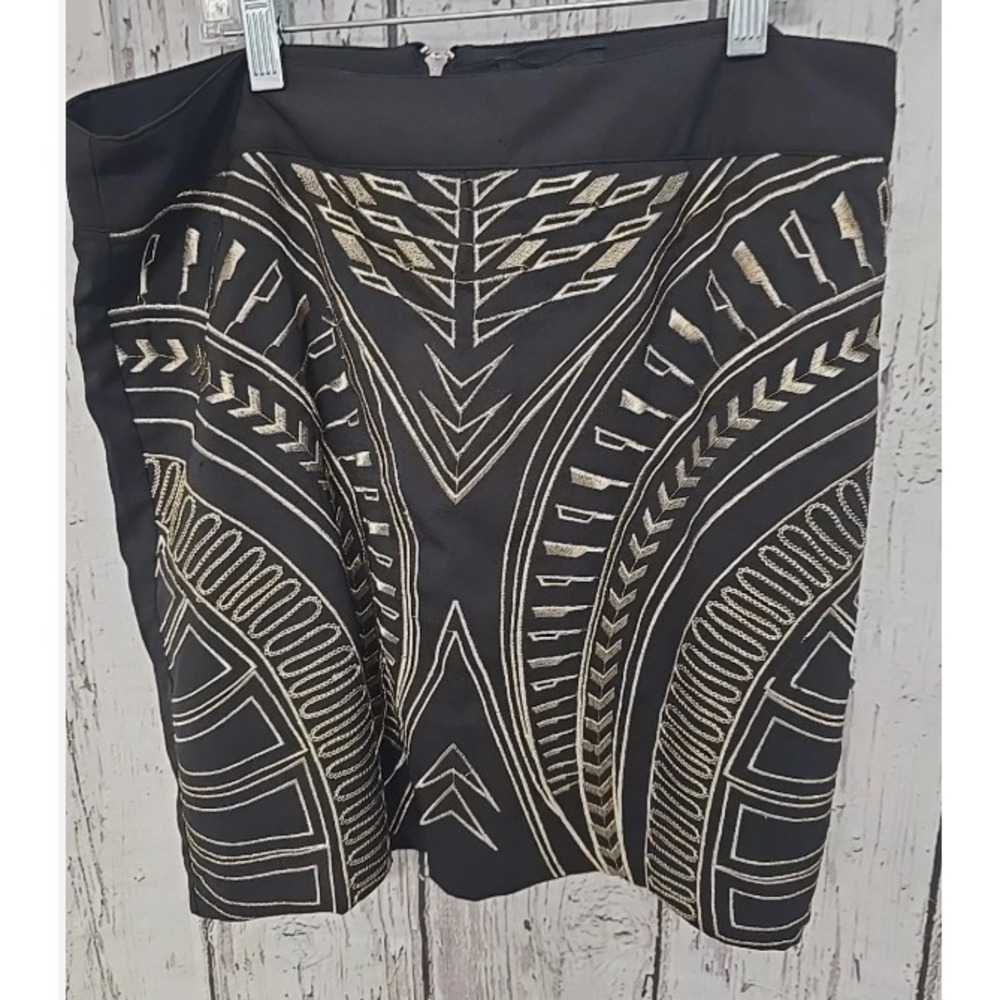 Angie Black Gold Embroidered Mini Skirt Women's M Lined Back Zip Boho